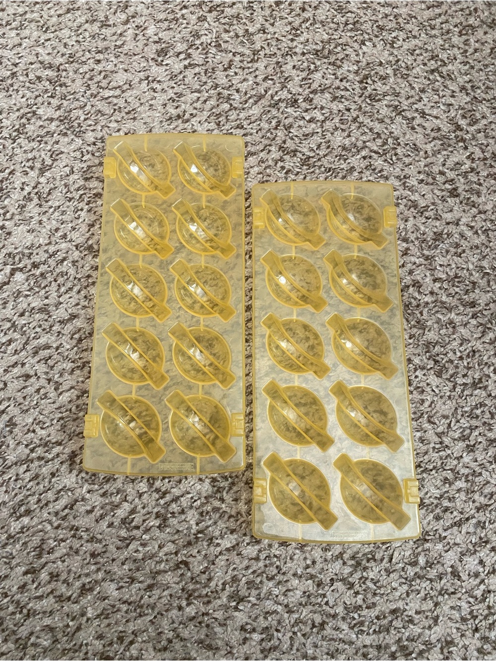 Williams Sonoma Slice N Ice Yellow Ice Cube Tray Set - 2 Pack